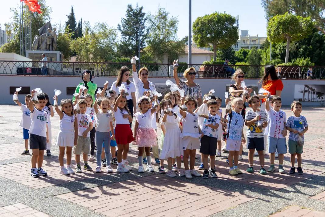 Manavgat’ta Hayvan Sevgisi Cumhuriyet Meydanı’na Taşındı 1